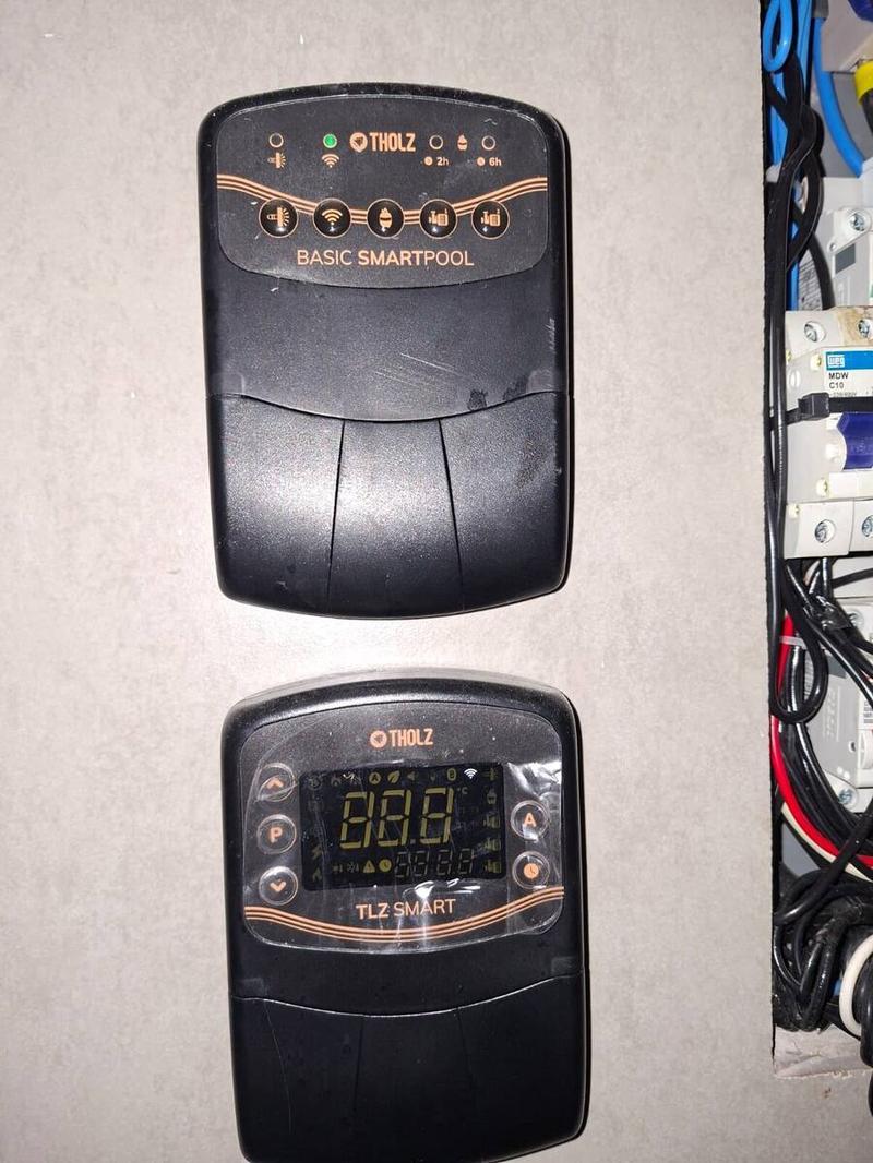 Controladores de automação de piscina instalados
